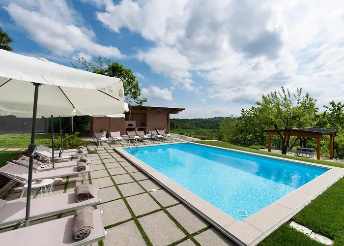 別荘 Casa San Grato モンテーウ・ロエーロ